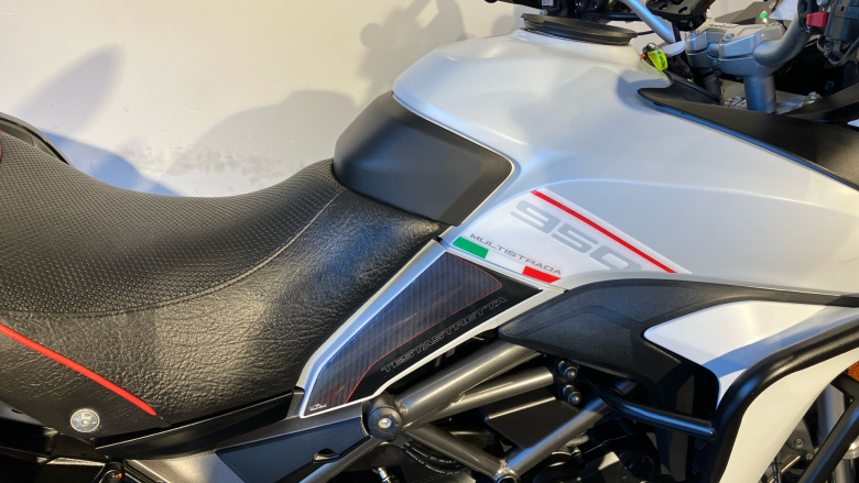 Ducati Multistrada 950 - Red